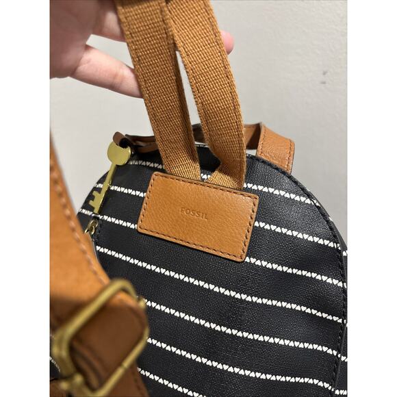 FOSSIL Striped Megan Backpack Purse Bag Hearts Stripes Black White Brown Straps main image 10